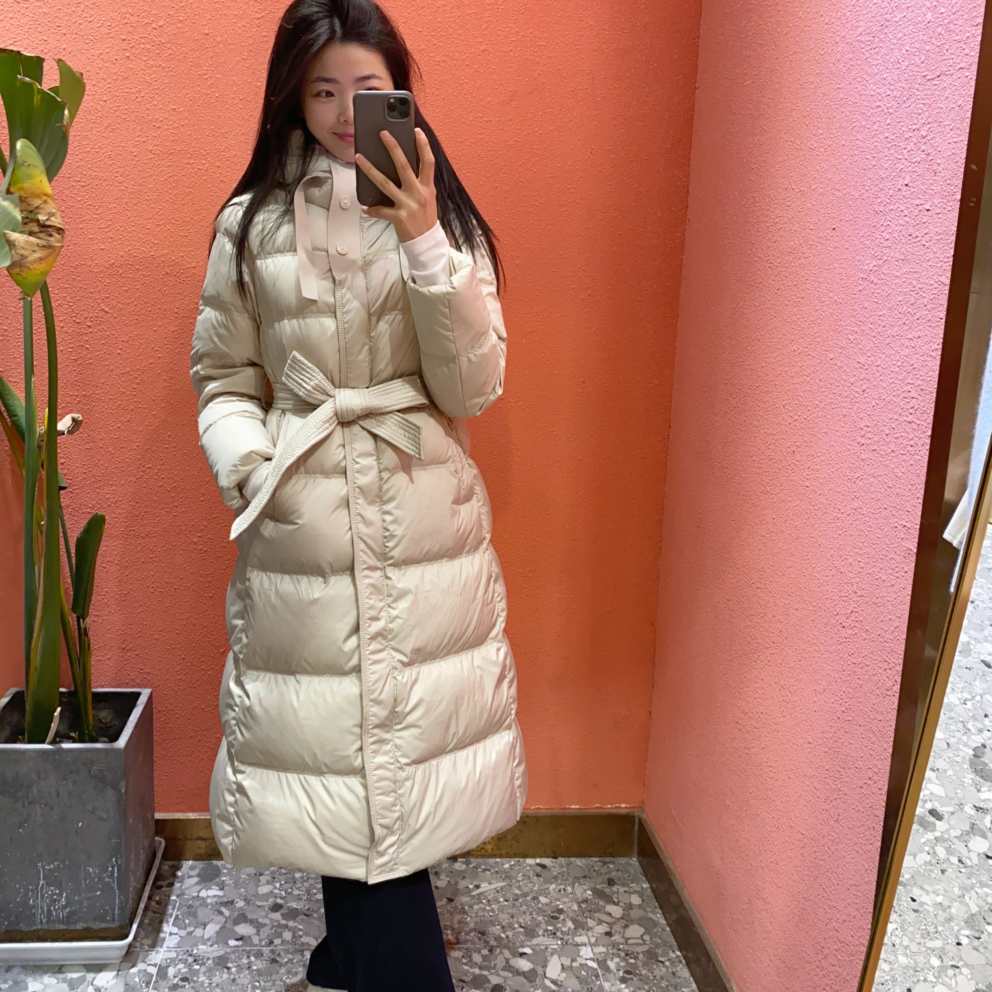 （默茗服装）白色长款系带羽绒服