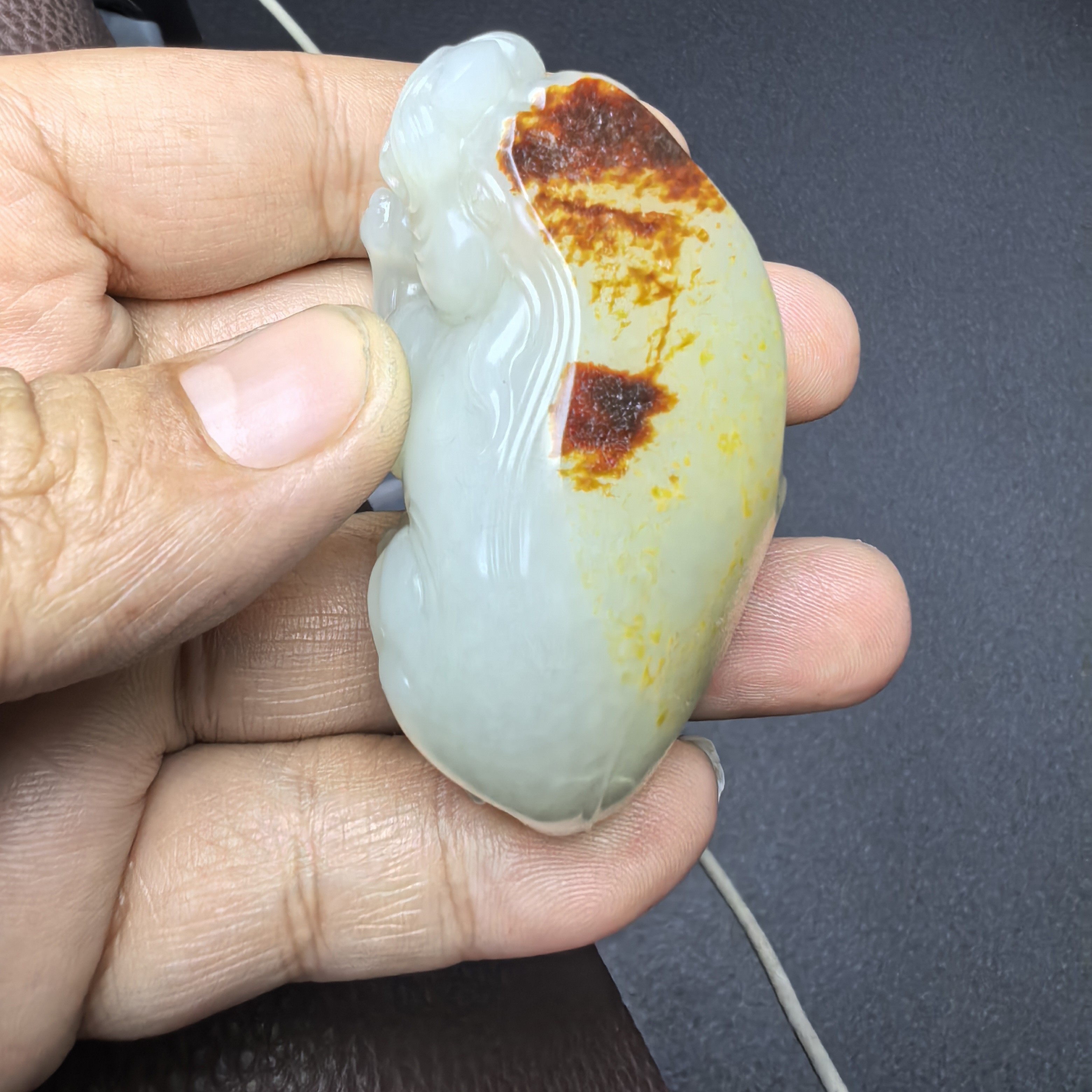 和田玉精品美貔貅吊坠