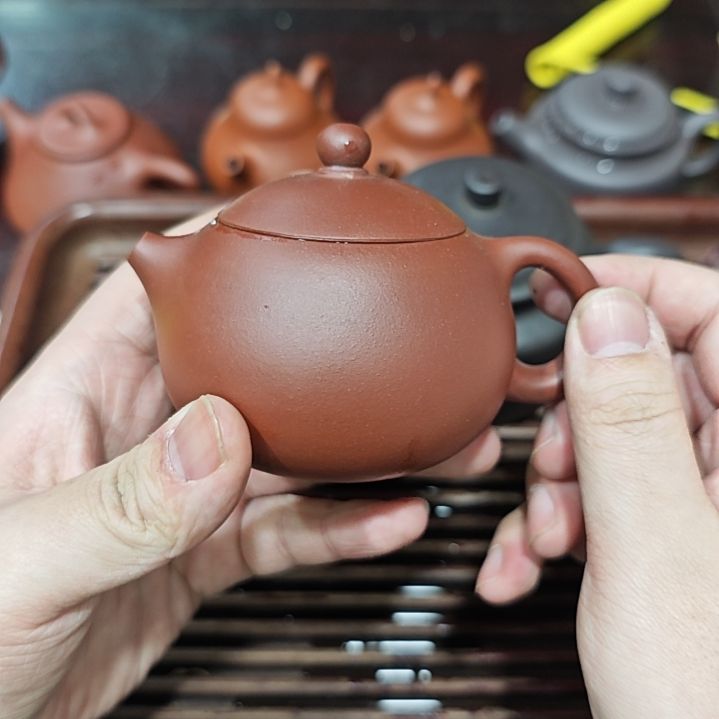 紫砂茶壶红皮龙内推西施180cc