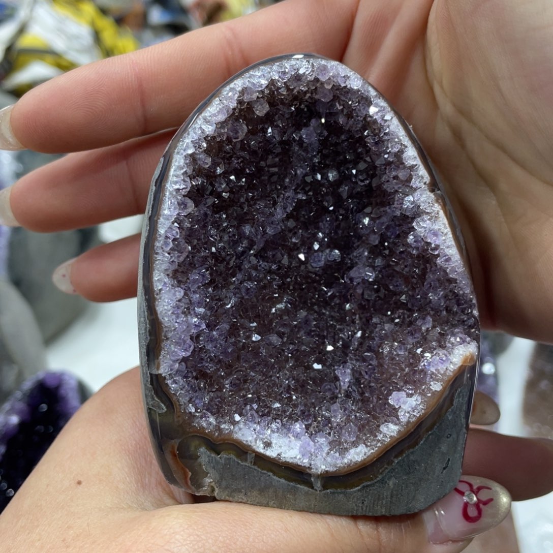 紫晶大型摆件（非配饰）未镶嵌