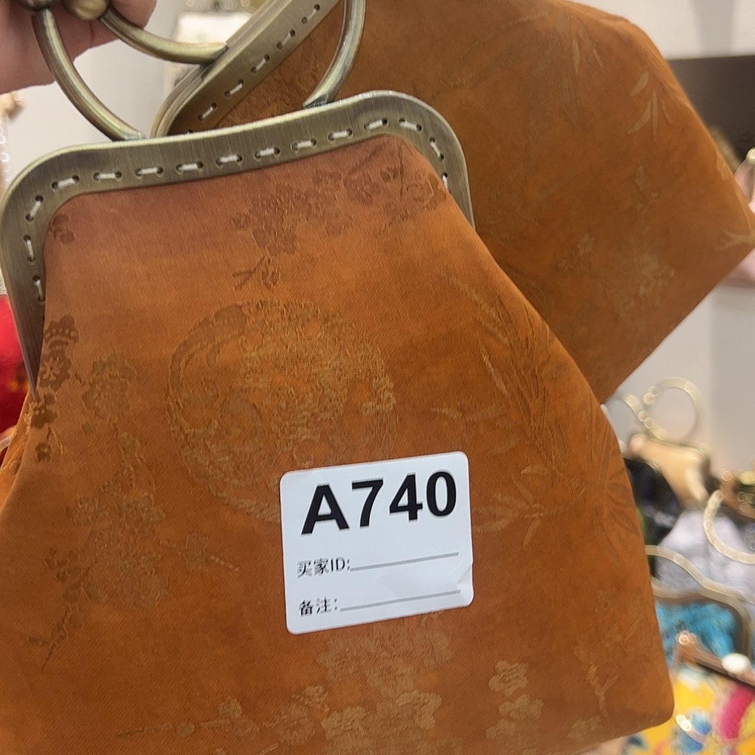 740-1111111111111111