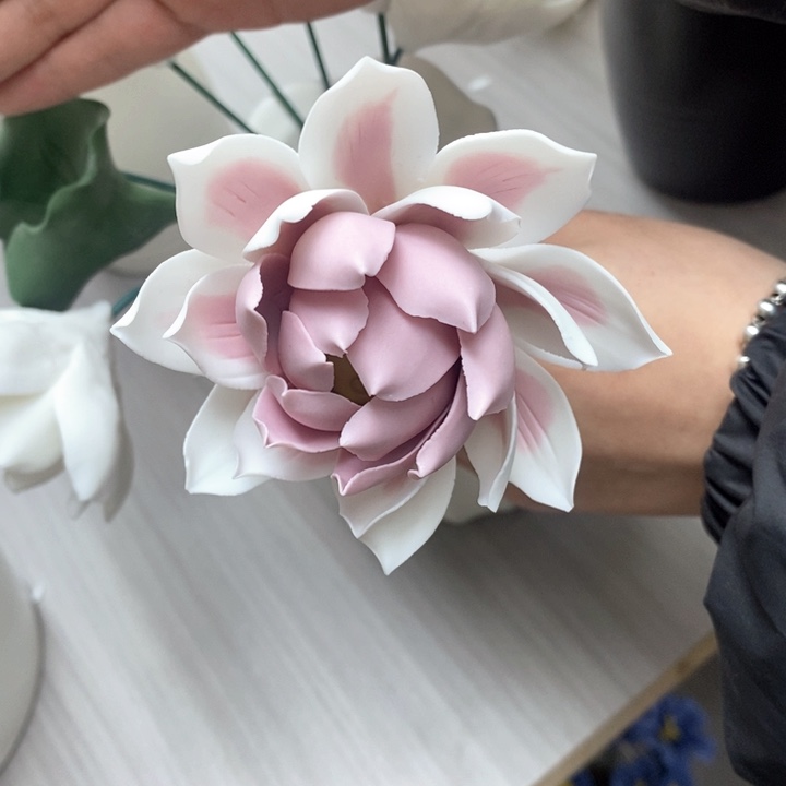 摆件陶瓷材料的分类与