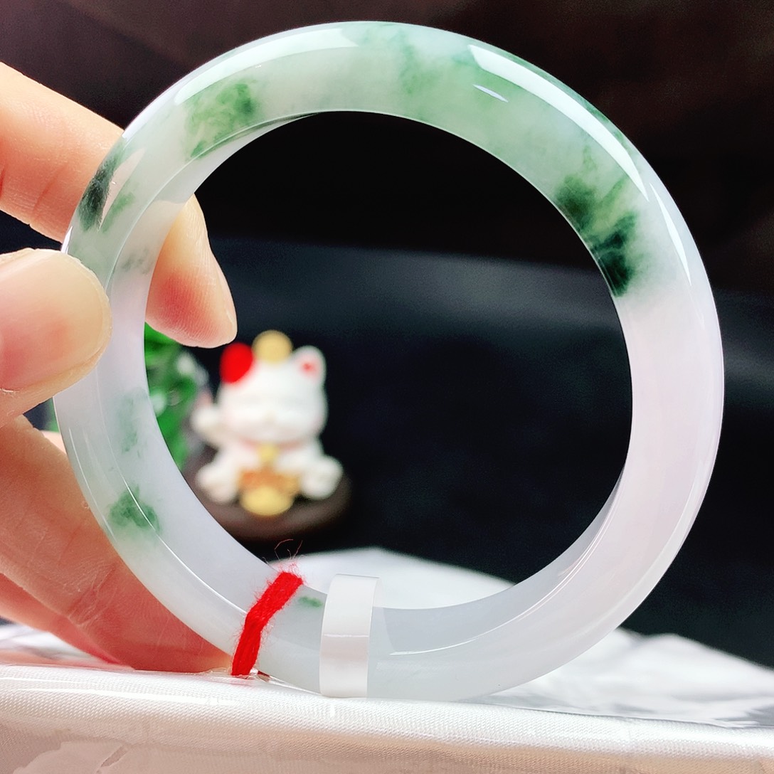 未镶嵌手镯翡翠57圈