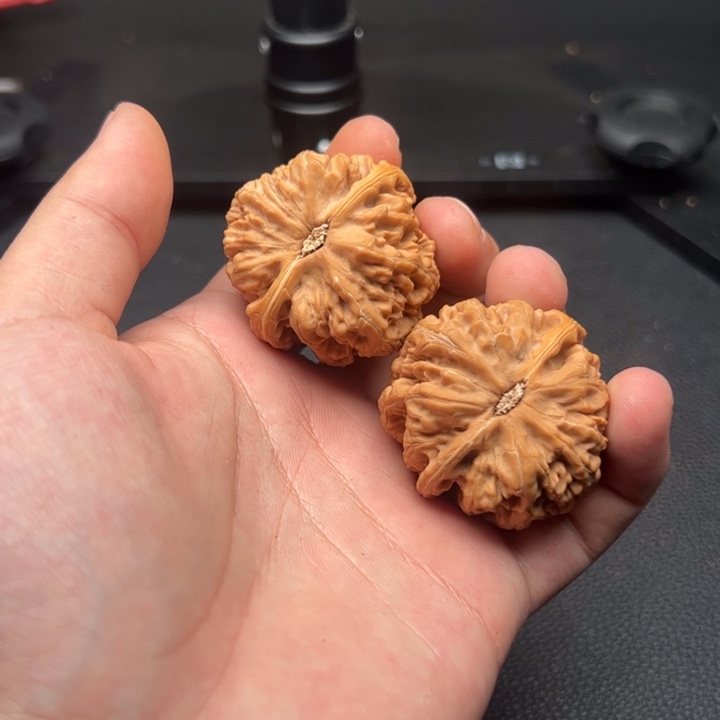 文玩核桃吊坠X*35号核桃