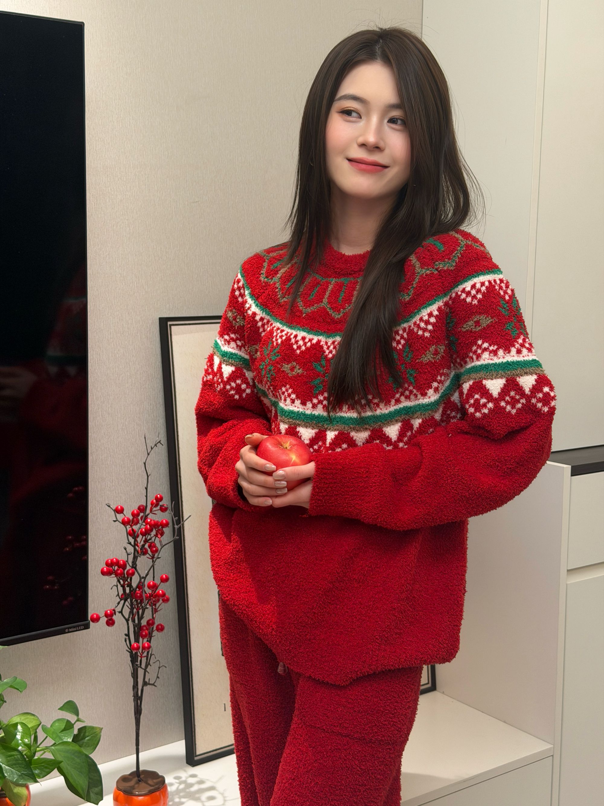  冬季半边绒复古费尔岛家居服睡衣套装宽松加厚加绒圆领女可外穿