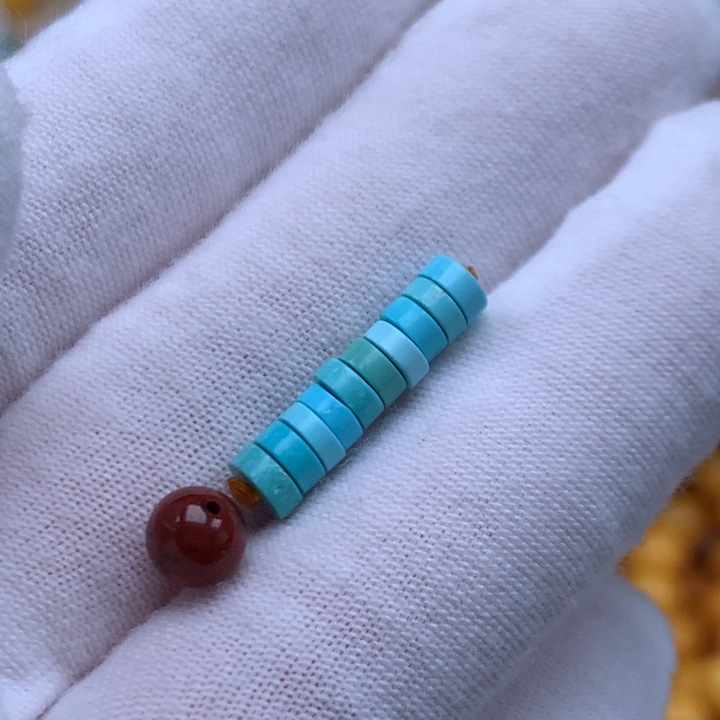 南红玛瑙未镶嵌珠宝奇石