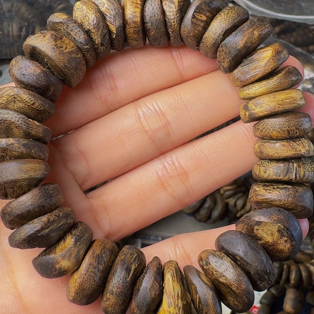 沉香手串牛肉干壳子24.5克