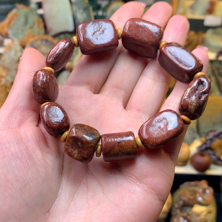 岫岩河磨玉（透闪石质玉）手链未镶嵌