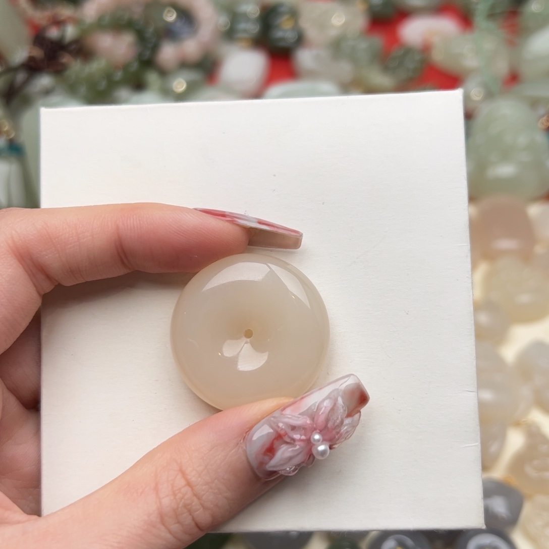 和田玉耳坠未镶嵌N****L