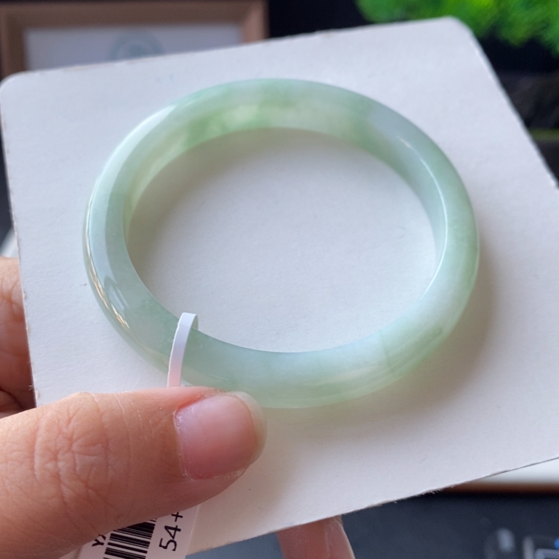 翡翠手镯未镶嵌8号54.6-9.1-6.9