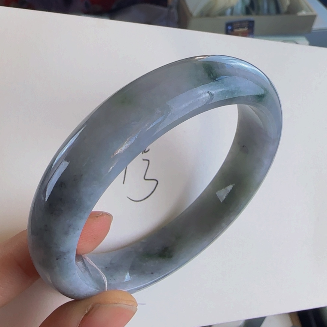 翡翠手镯未镶嵌老坑58圈