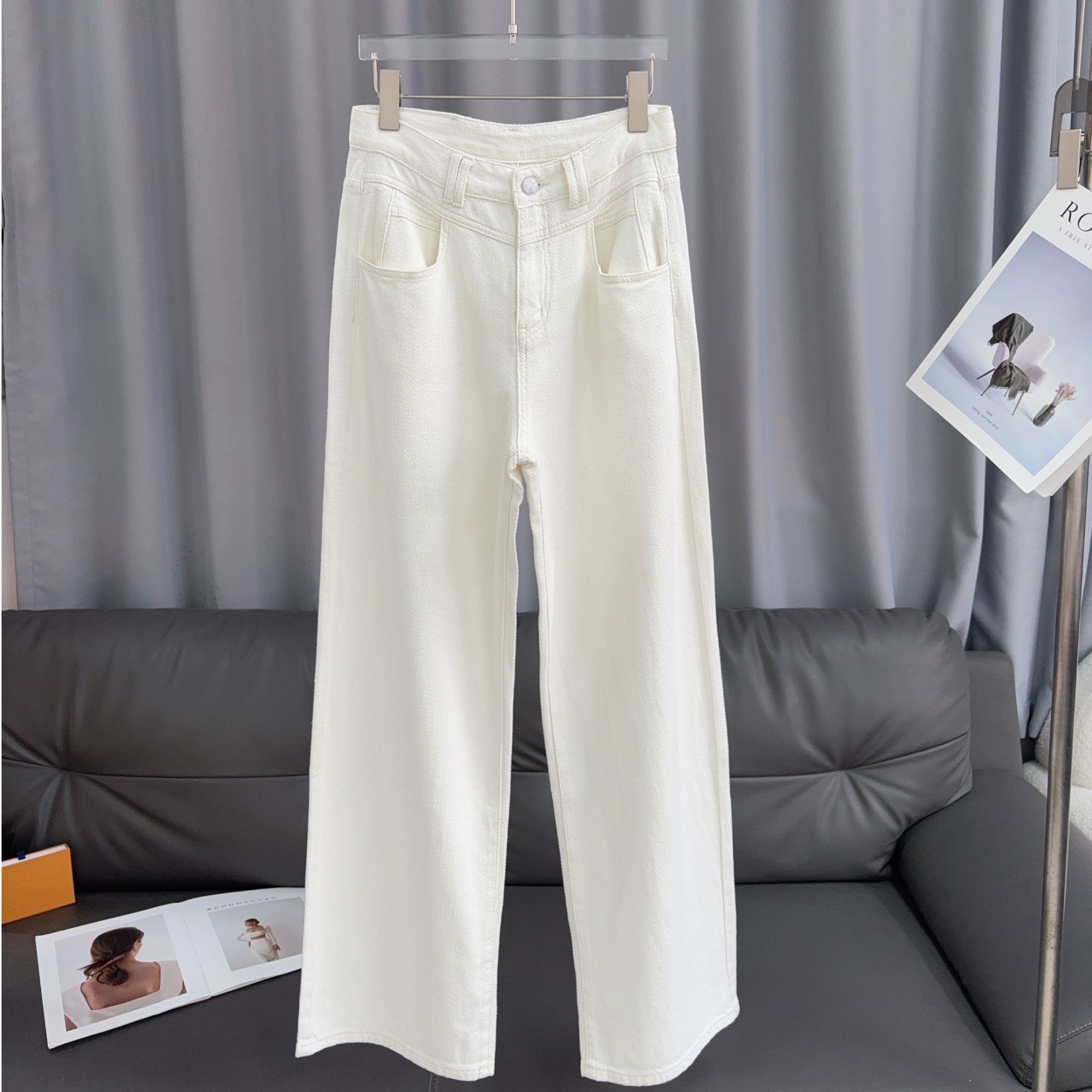 【FANLIUSU】直筒白色牛仔裤百搭休闲时尚显瘦