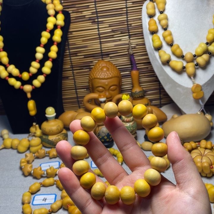 用***6大叶紫檀（黑酸枝木类）