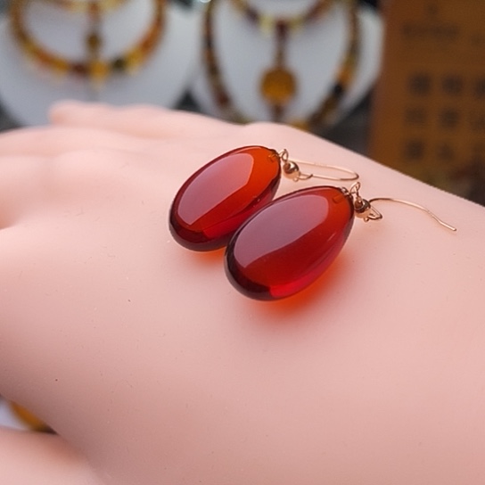未镶嵌琥珀耳饰满血血珀金镶耳坠