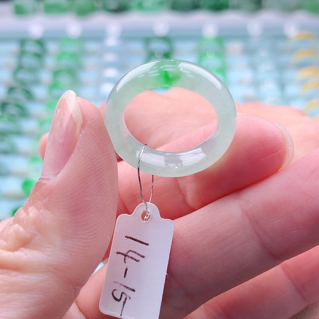 翡翠未镶嵌戒指A货缅甸翡翠