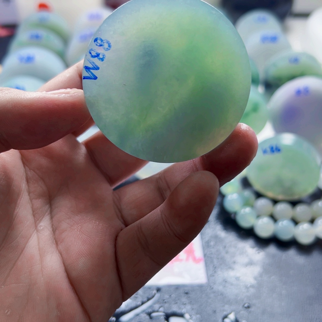 云***燕定制翡翠未镶嵌080900