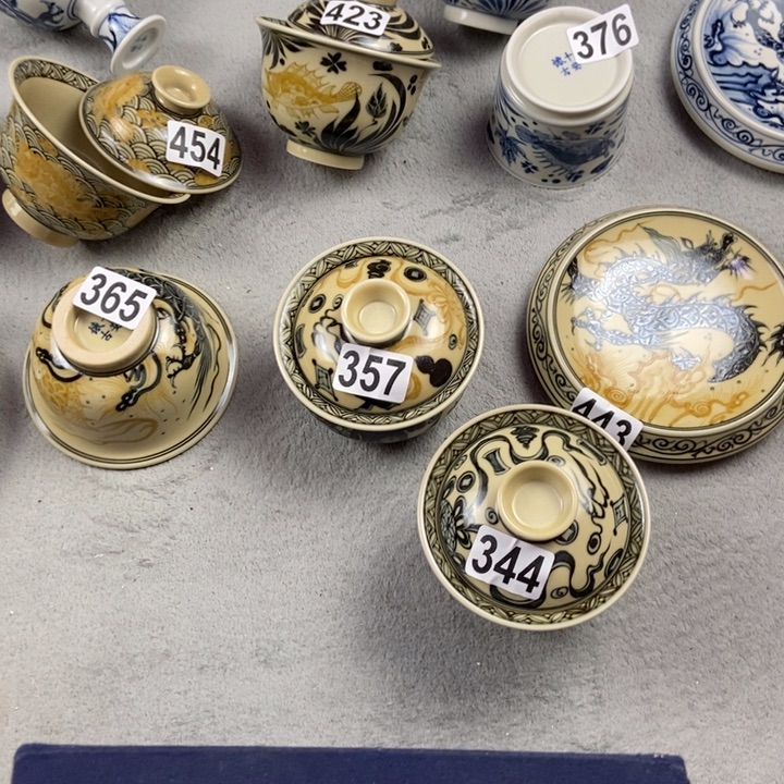 楼***上瓷片手工手绘手工制作