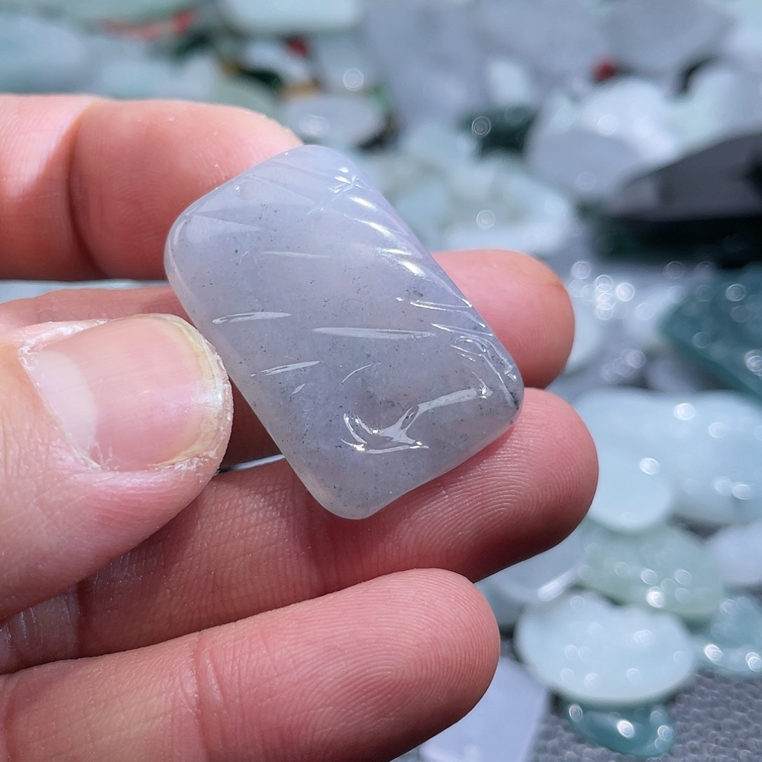 【闪购商品】翡翠颈饰未镶嵌翡翠