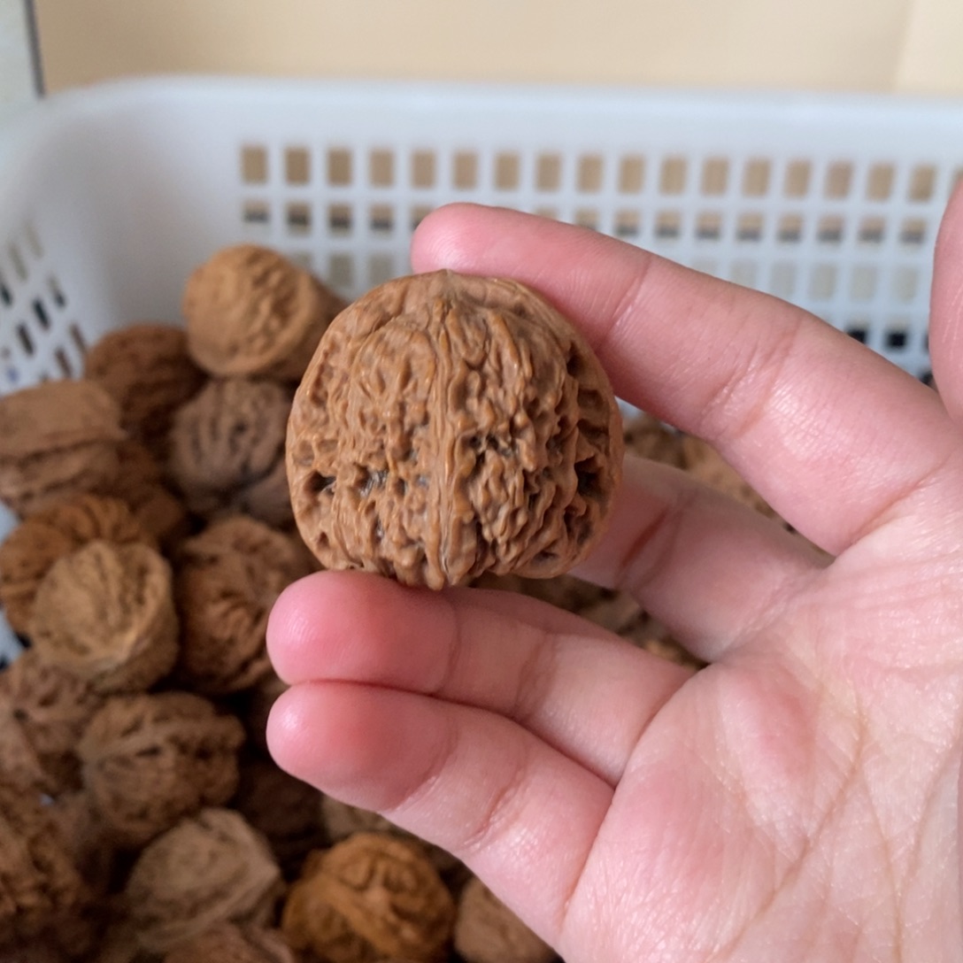 问***林吊坠文玩核桃文玩