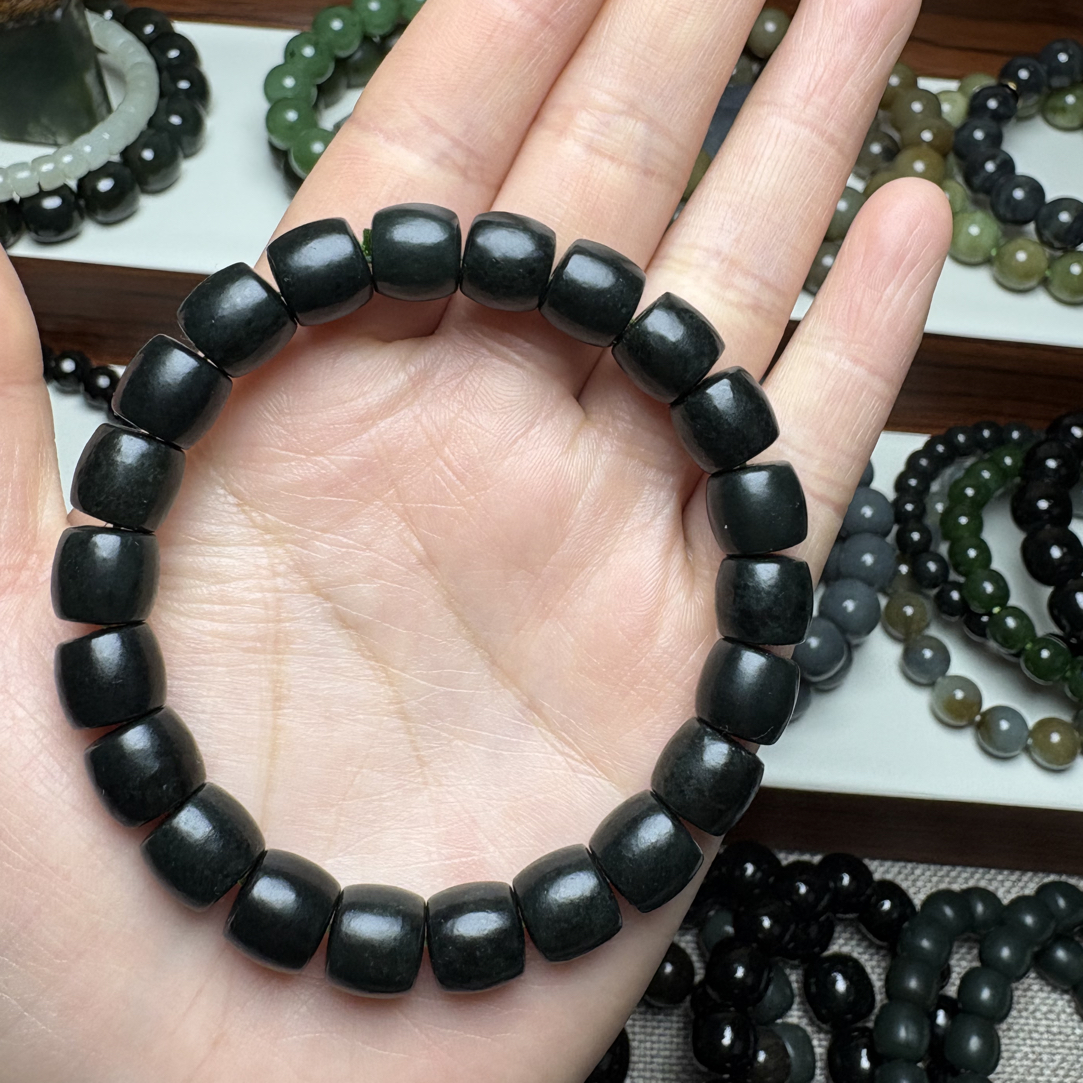 和田玉黑青卡10mm直切沉稳大气男女款多样性发其一