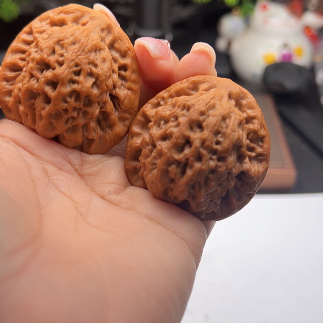 文玩核桃把件金公子