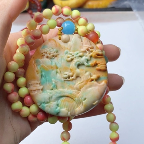 琥珀吊坠(赠链)未镶嵌109