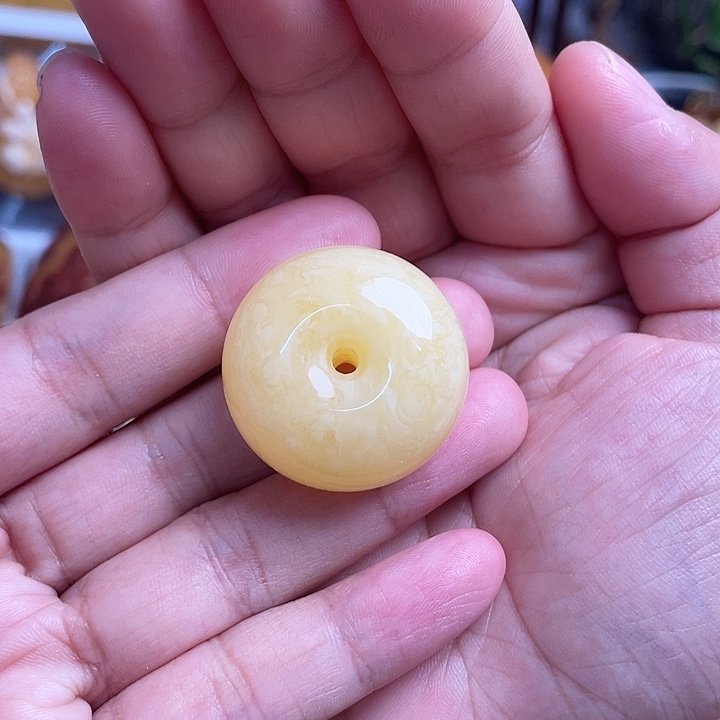 未镶嵌吊坠(不含链)琥珀