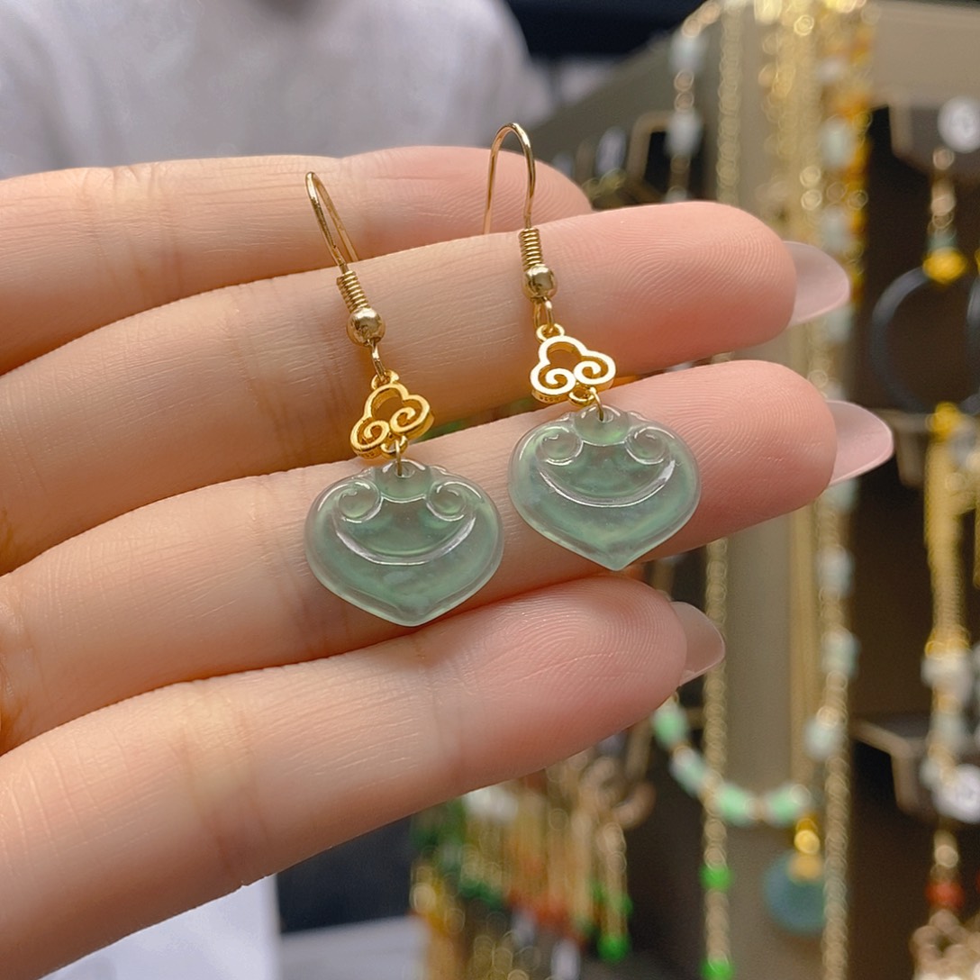 翡翠合金耳饰翡翠