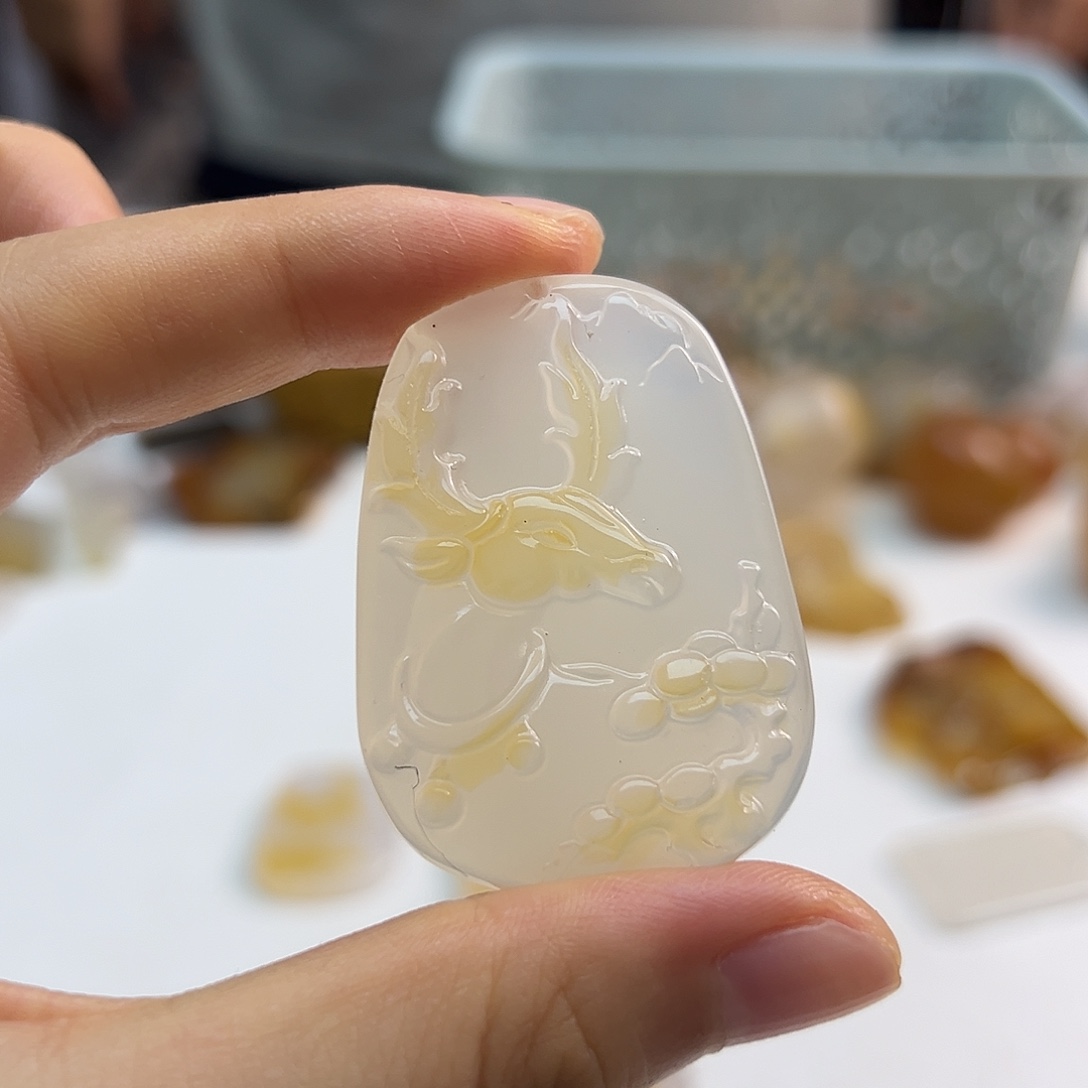 玛瑙/玉髓未镶嵌颈饰