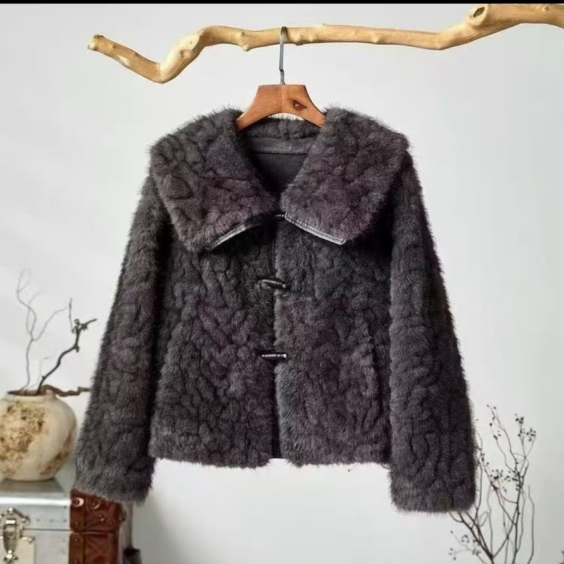 秋冬新款宽松显瘦百搭毛毛