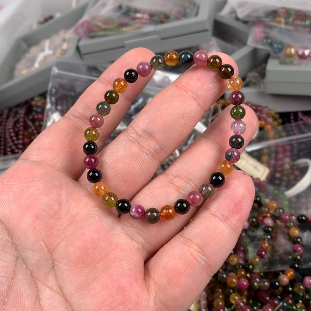 碧玺手链未镶嵌?****?碧玺180