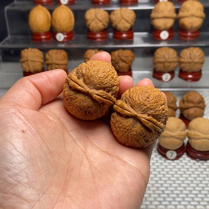 文玩核桃把件13铁将军