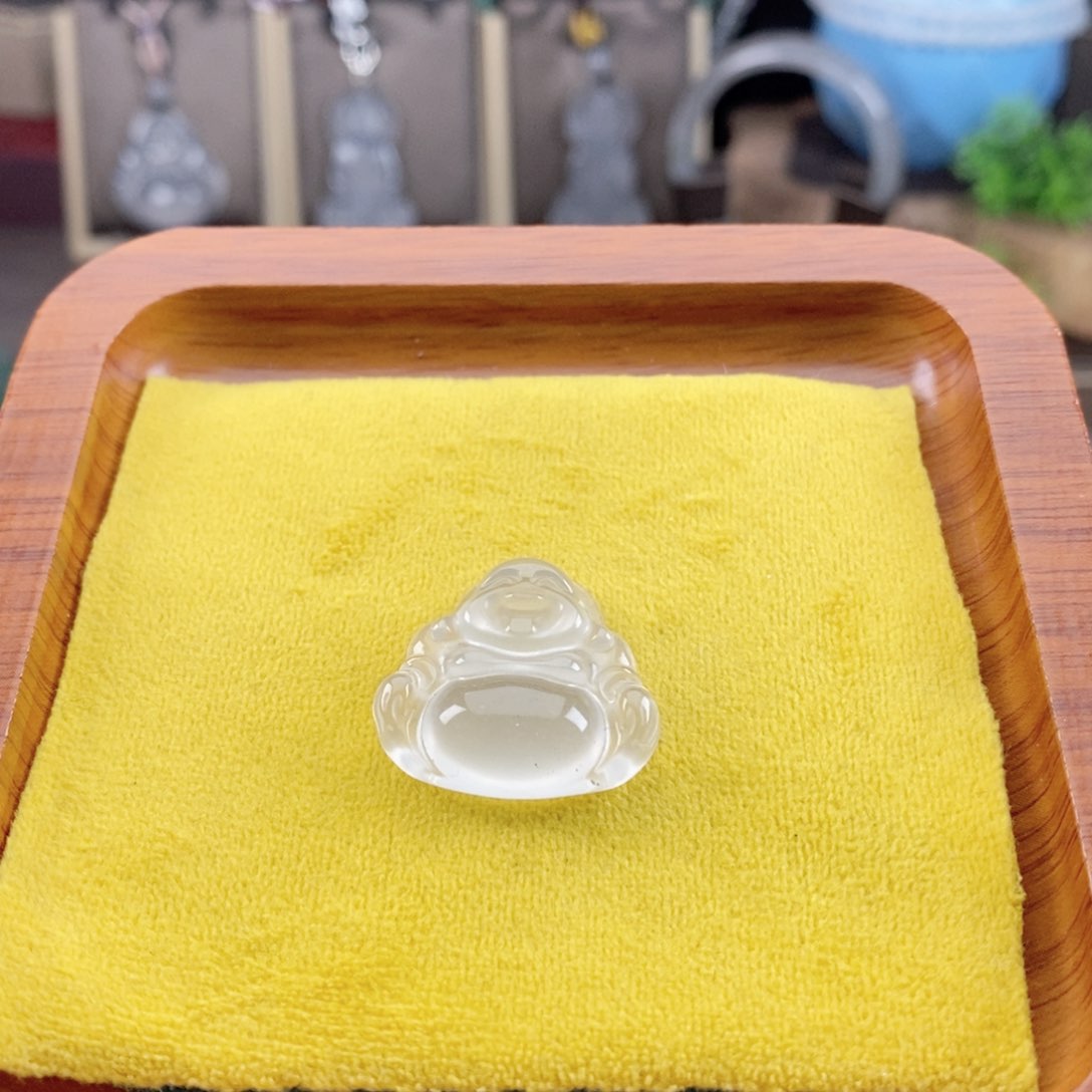 石英质玉未镶嵌天然玉石佛公