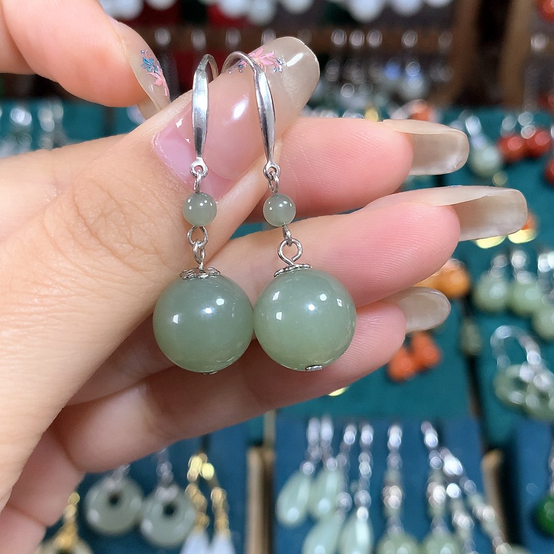 和田玉耳饰银S925镶嵌天然和田玉晴水12mm左右