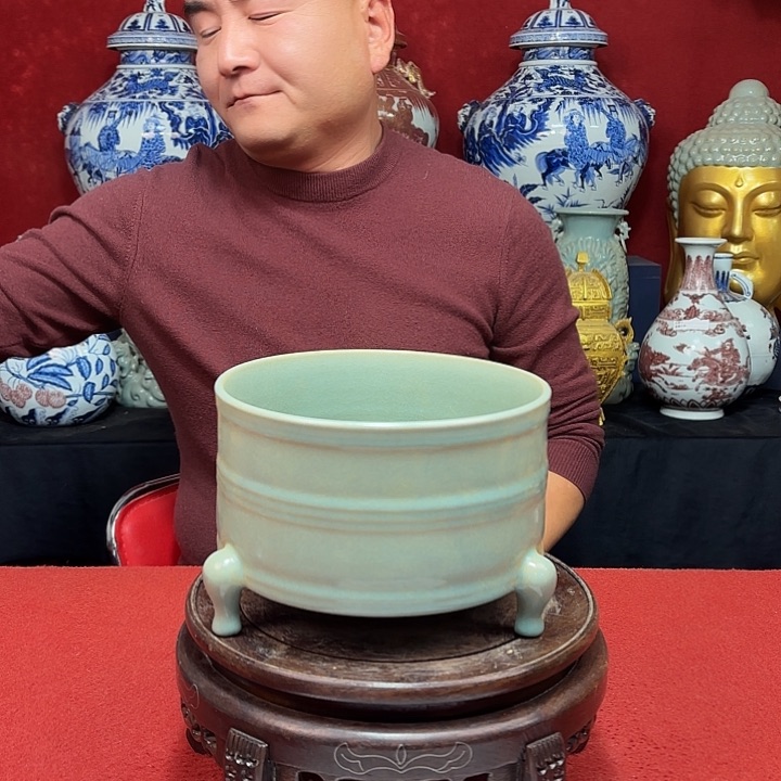 瓷片                