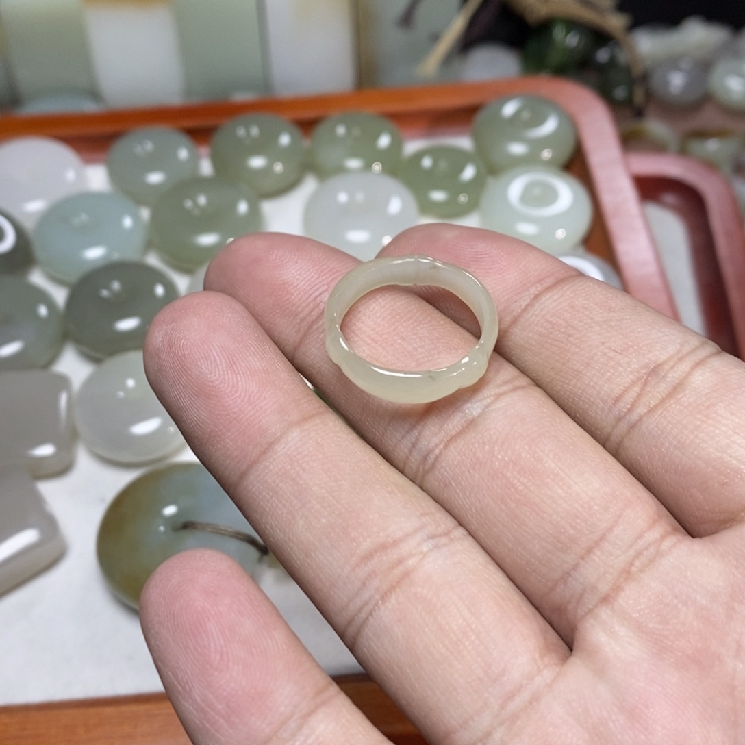 和田玉吊坠(不含链)未镶嵌