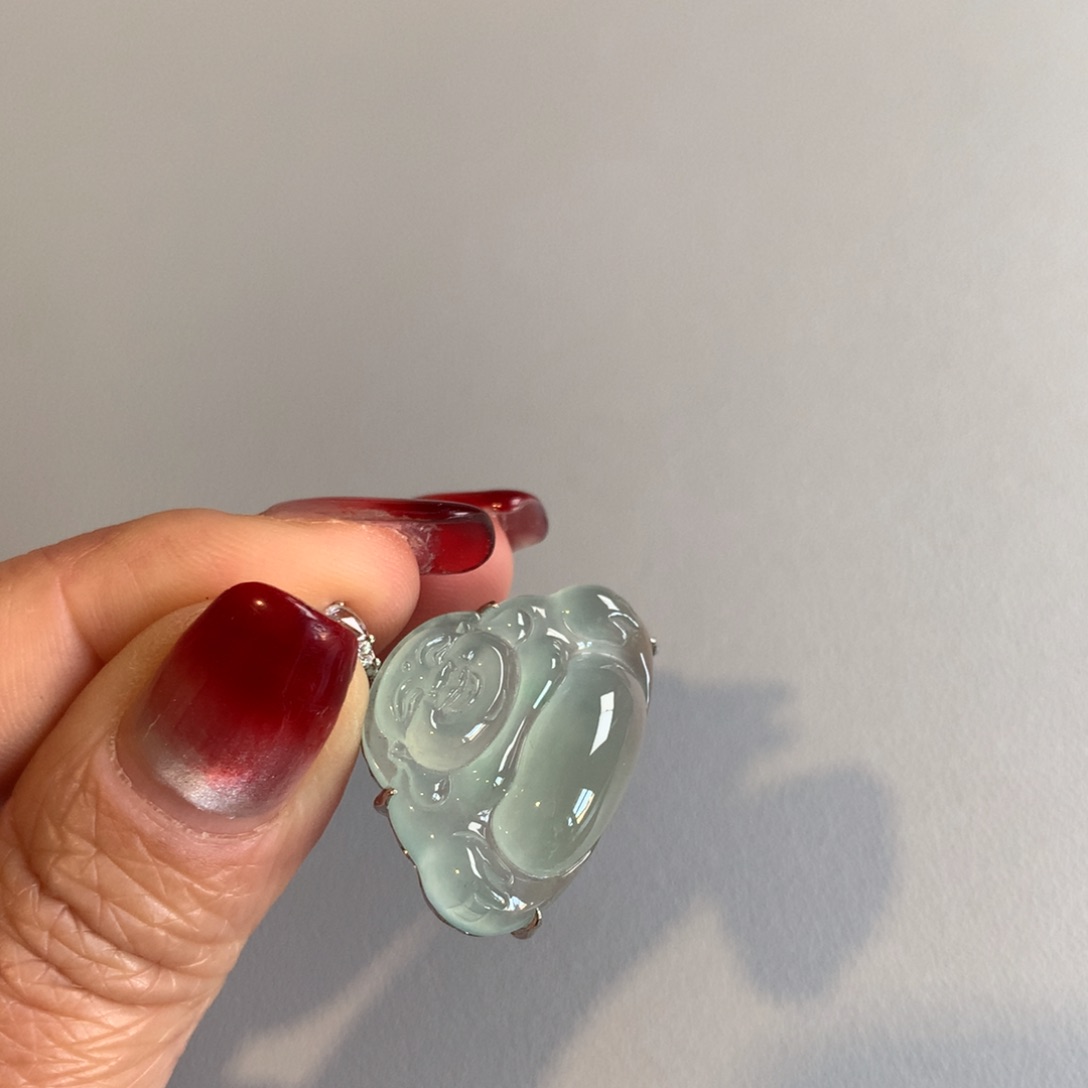 翡翠颈饰18K金镶嵌天然缅甸翡翠