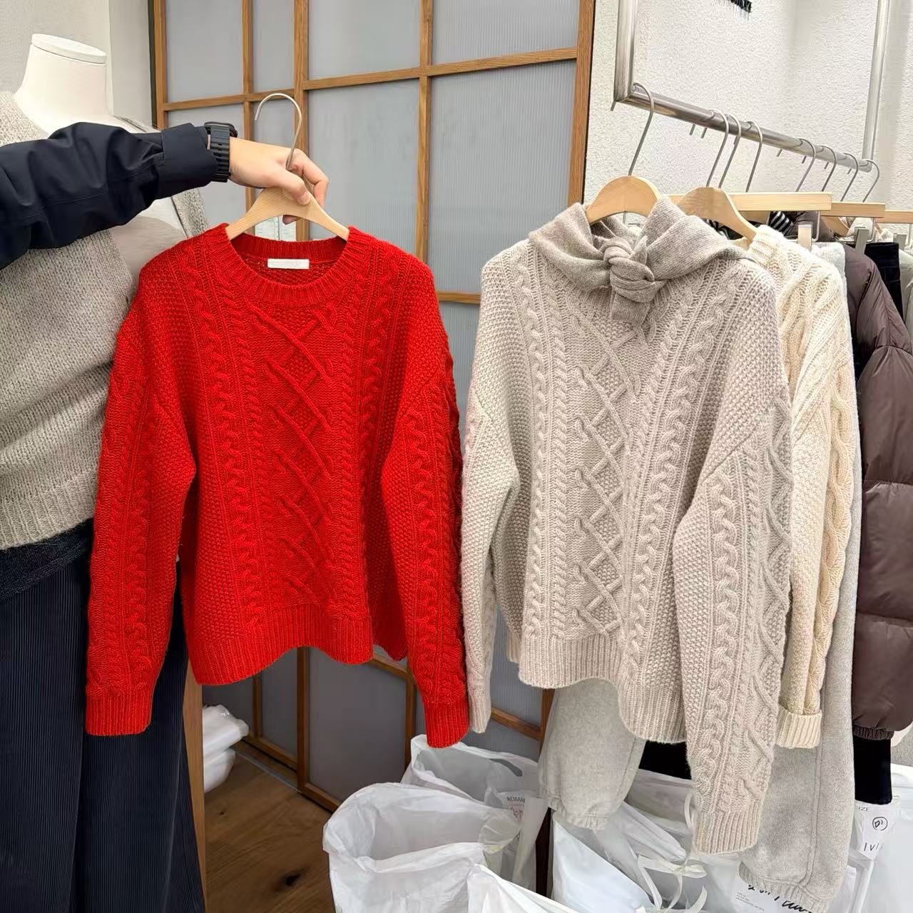 OD HERE  花花自制东大门同款羊毛毛衣 