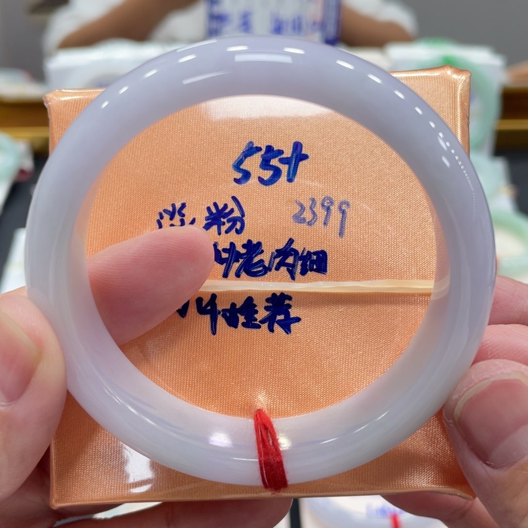 翡翠未镶嵌手镯翡翠