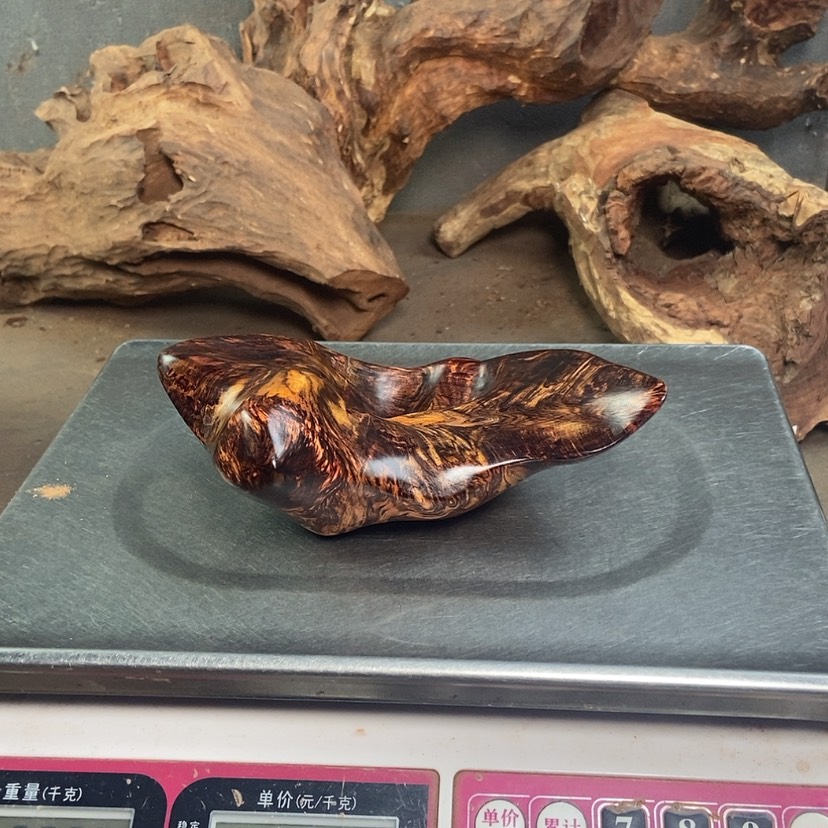 【闪购商品】黄花梨/降香黄檀老****命