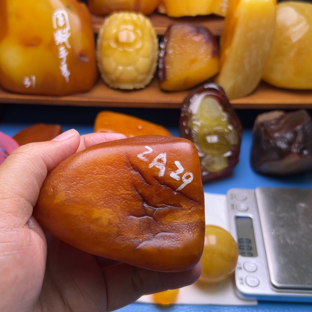 _***了定制琥珀未镶嵌12345678