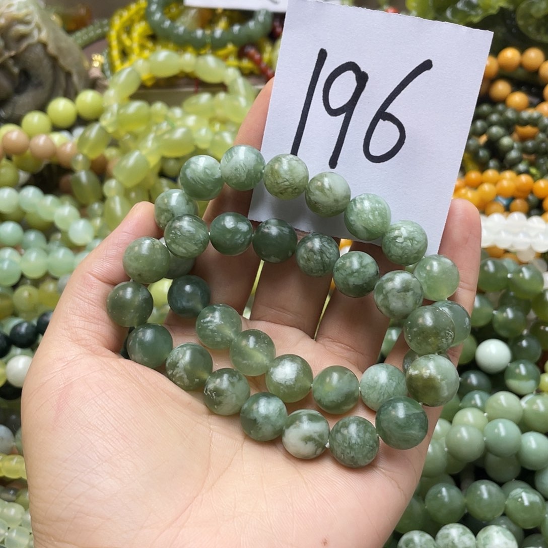 未镶嵌蛇纹石玉手链我****云