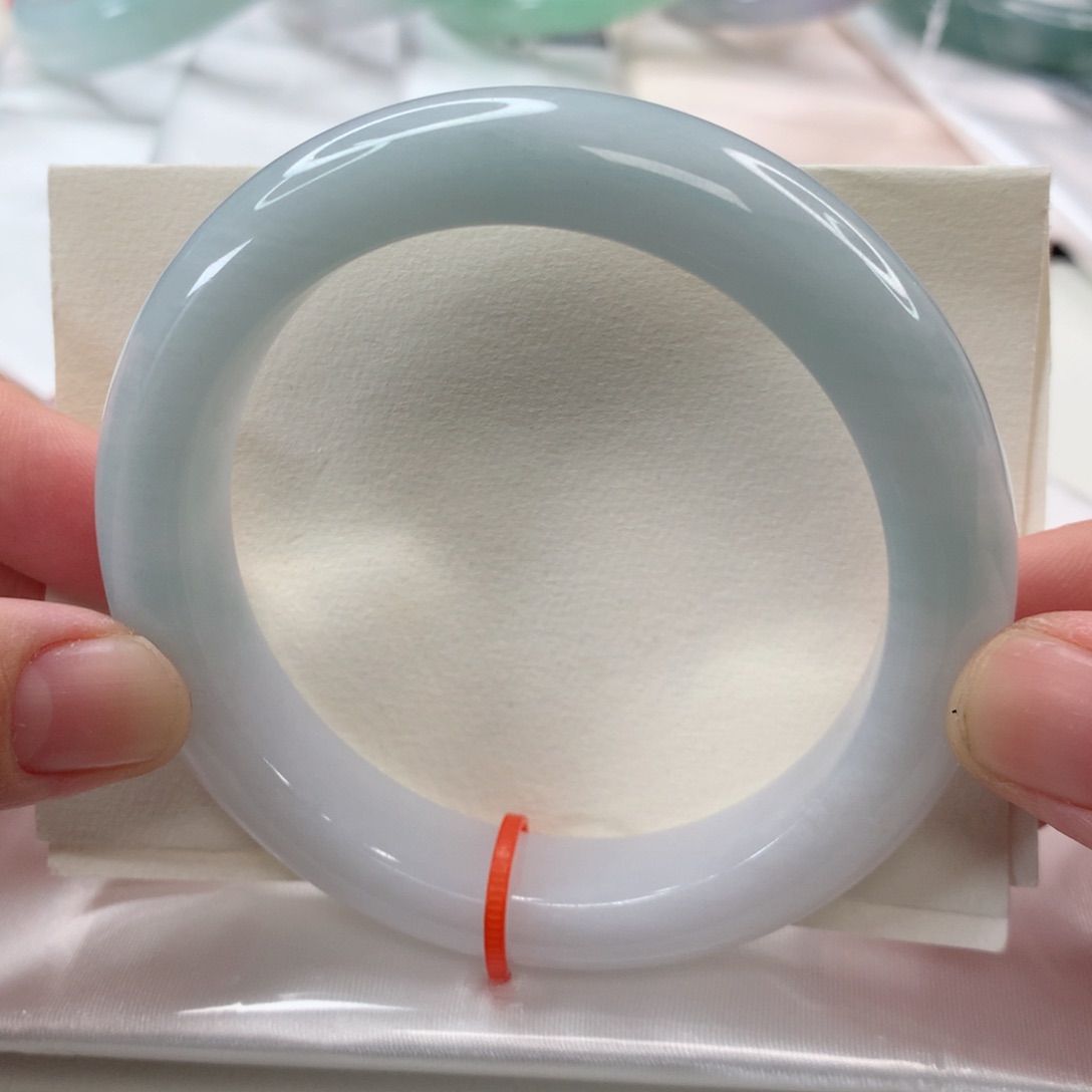 翡翠手镯未镶嵌57.7圈口