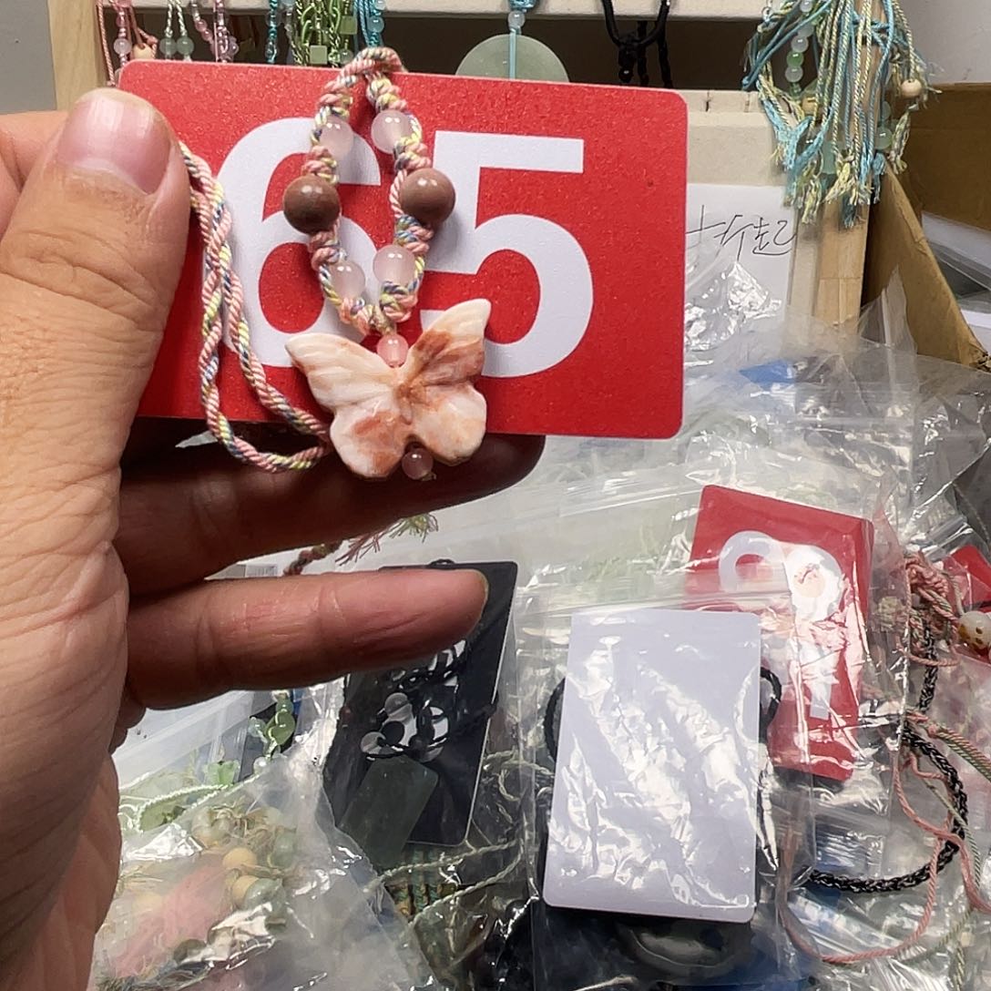 蛇纹石玉合金颈饰