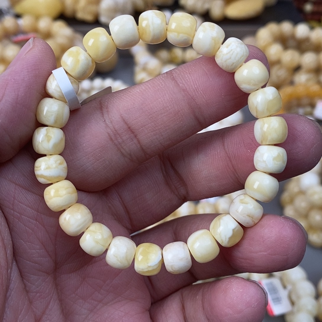 蜜蜡未镶嵌珠宝奇石8.6mm 9.4g