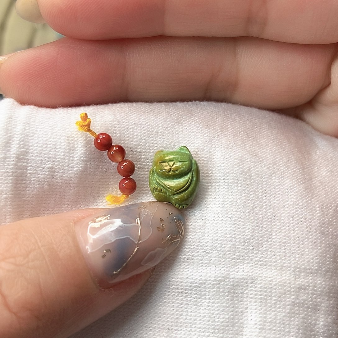 南红玛瑙未镶嵌珠宝奇石