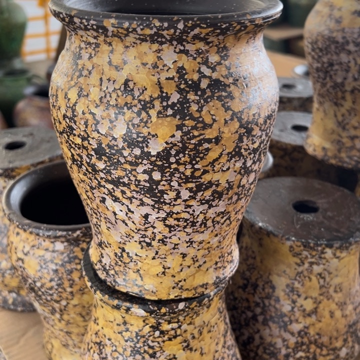 8.8-1瑕疵土陶111