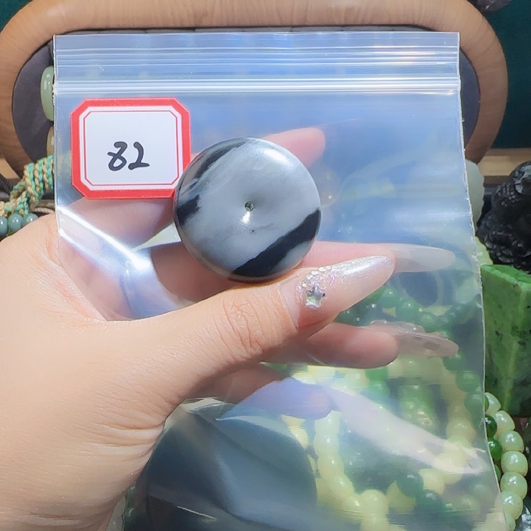 和田玉未镶嵌珠宝半成品