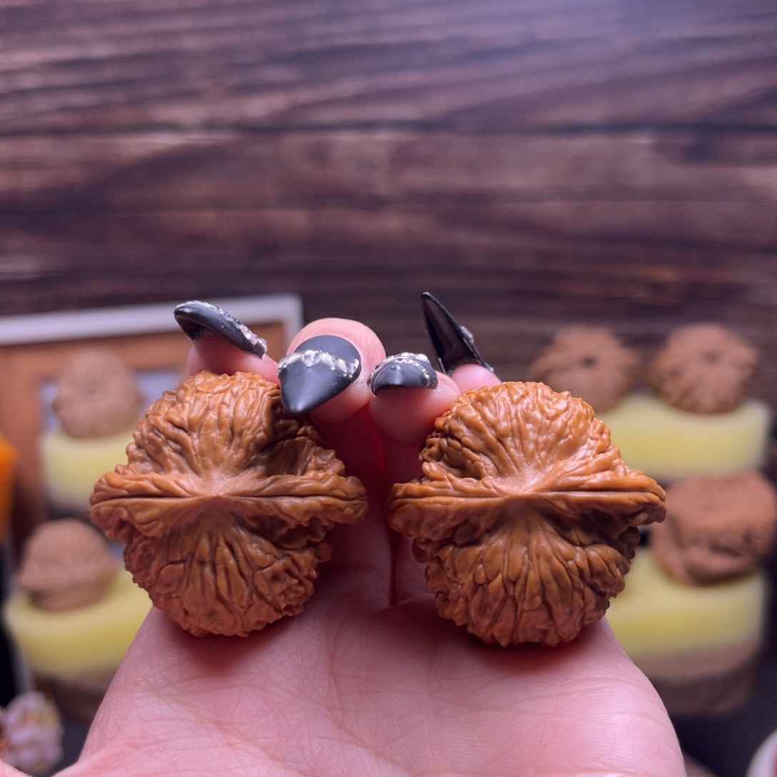 無***末桃核吊坠乾隆磨闪81