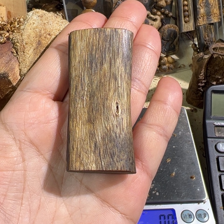 沉香吊坠白棋楠沉香吊坠10.2克